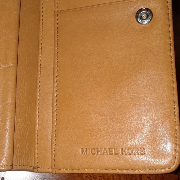 Michael Kors Leather Wallet - Picture 6 of 8